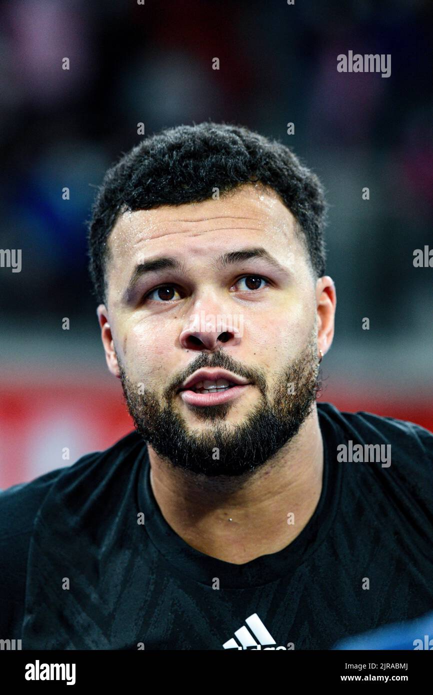 Torneo di tennis Open de Rouen Capfinances: Jo Wilfried Tonga durante la finale maschile del 19 dicembre 2021 Foto Stock