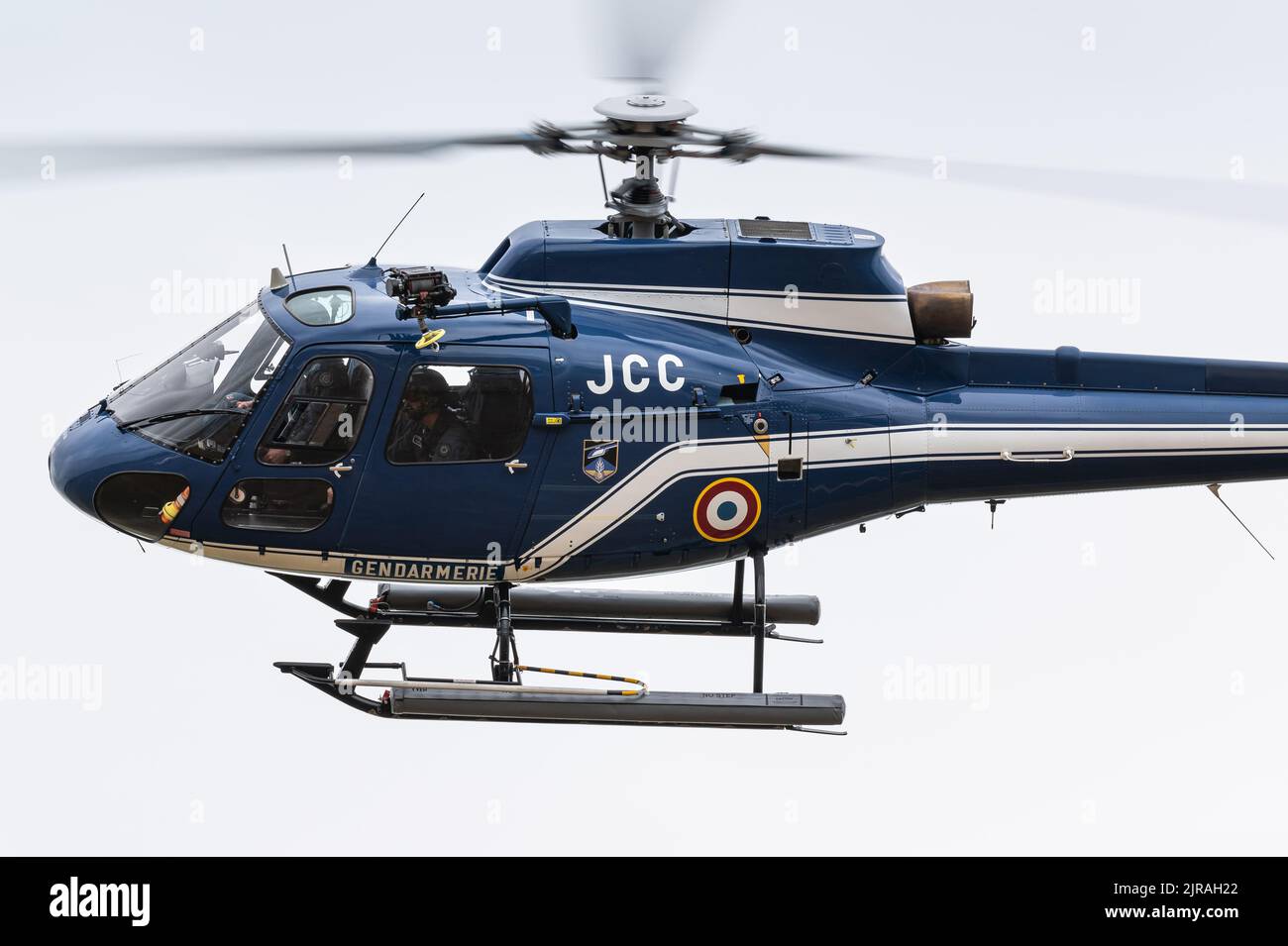 Un elicottero di polizia Eurocopter AS350 Écureuil della Gendarmerie Nationale francese. Foto Stock