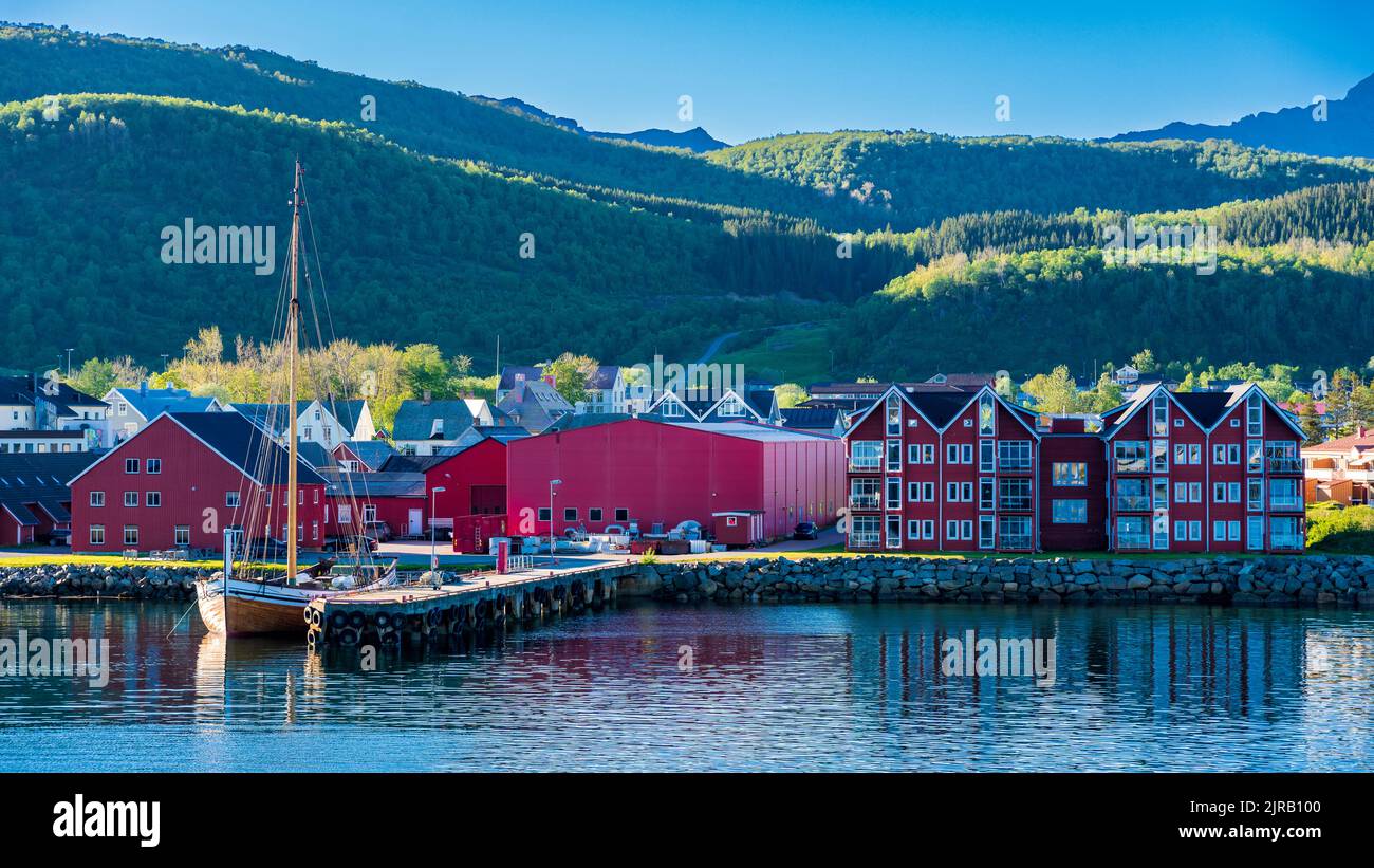 Norvegia, Nordland, Melbu, villaggio remoto sull'isola di Langoya Foto Stock