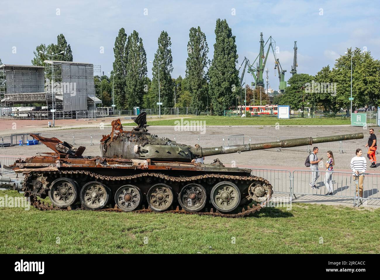 Danzica, Polonia. 23rd ago, 2022. Danzica, Polonia Agosto, 23rd. 2022 si vedono struzzi di carri armati russi, veicoli blindati, obici e carri armati, distrutti dalle forze armate ucraine durante la guerra russa con l'Ucraina. La mostra intitolata 'per la nostra libertà e la vostra' mostra come, con l'aiuto degli alleati, l'esercito ucraino proceda all'equipaggiamento militare, il cosiddetto secondo esercito del mondo (Russia) per le mostre del museo Credit: Vadim Pacajev/Alamy Live News Foto Stock