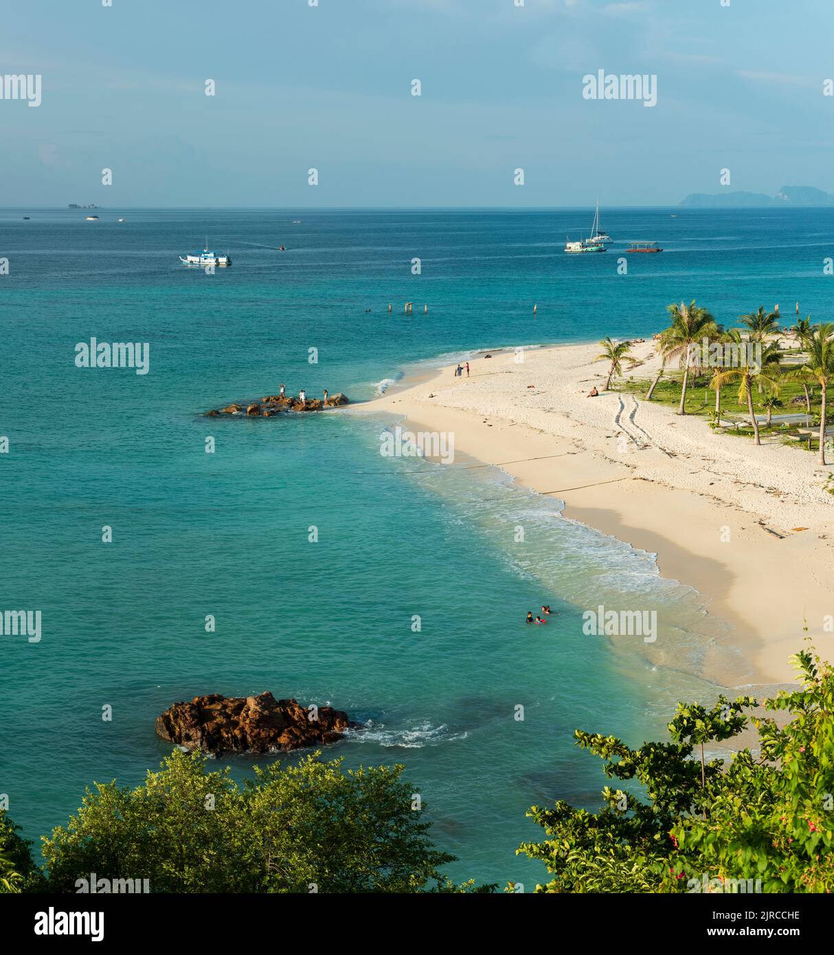 ISOLA DI KOH LIPE, SATUN, THAILANDIA, 10 GIUGNO 2017; North Point Beach. Bella vacanza punto Isola di Koh Lipe. È un'isola piccola e carina. Foto Stock