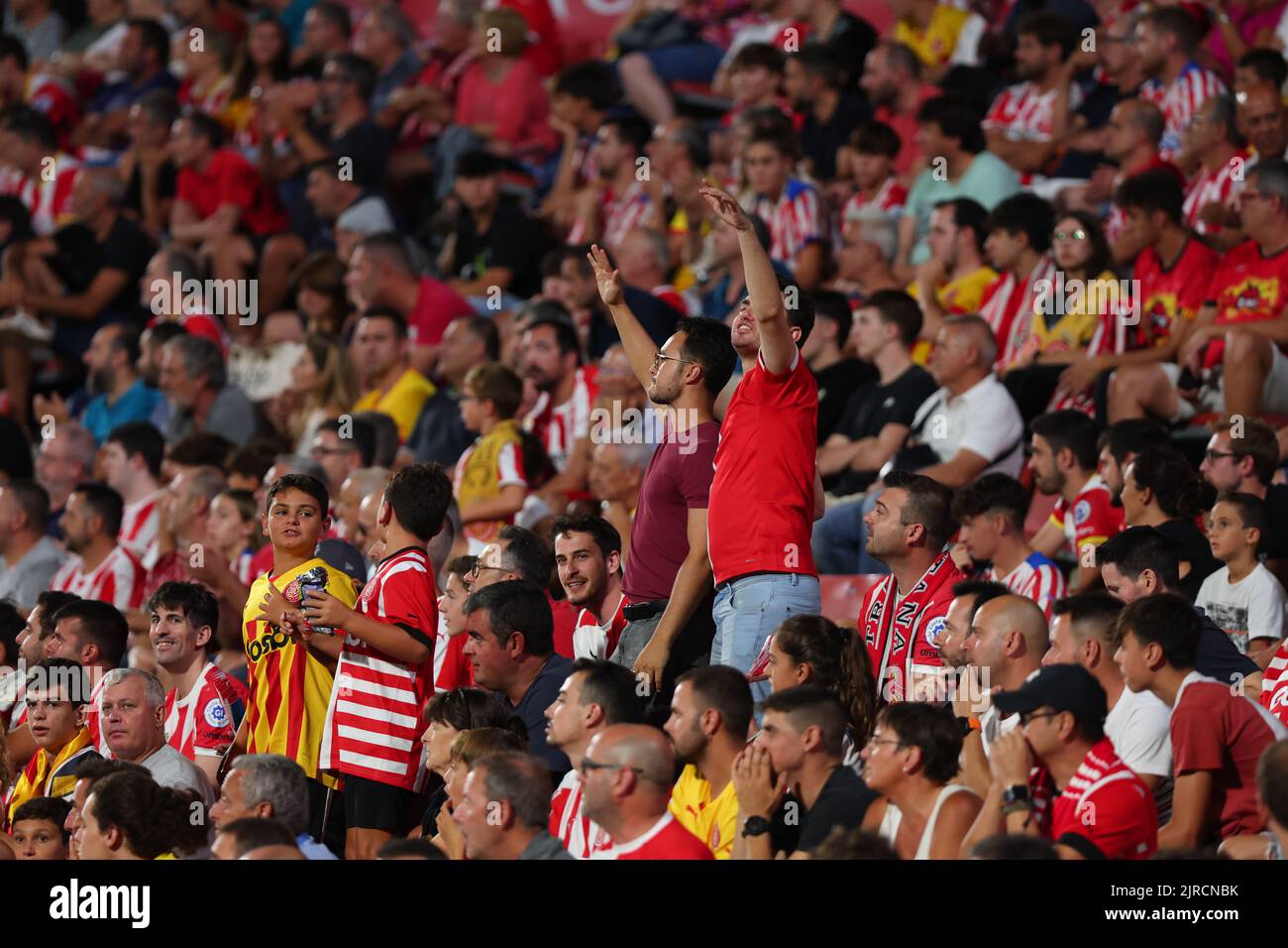 Girona, Spagna. 22nd ago, 2022. Suporters durante la partita la Liga tra Girona FC e Getafe CF allo stadio Municipal de Montilivi di Girona, Spagna. Credit: DAX Images/Alamy Live News Foto Stock