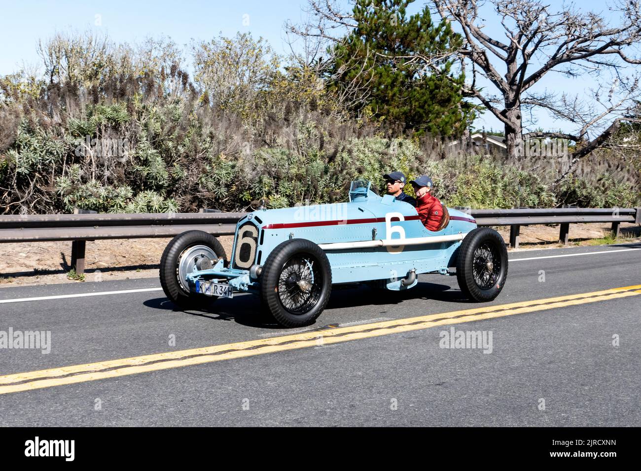 1933 Alfa Romeo 8C 2300 Brianza Monza guidare il tour di Pebble Beach su HWY1 Carmel California 2022 Foto Stock