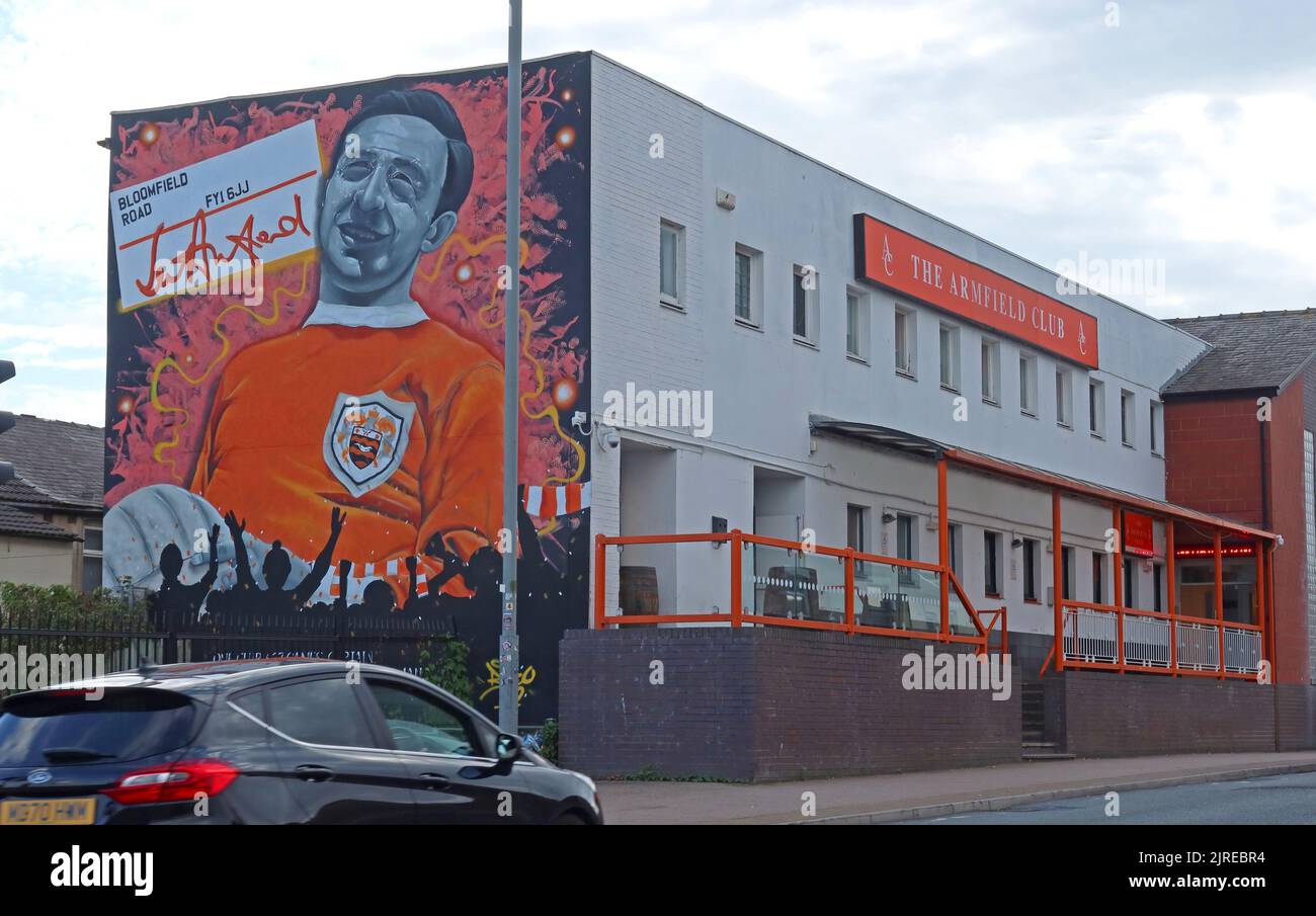 Jimmy Armfield (James Christopher Armfield) ha dipinto murale a Bloomfield Road, Blackpool, Lancs, Inghilterra, Regno Unito, FY1 6JJ Foto Stock