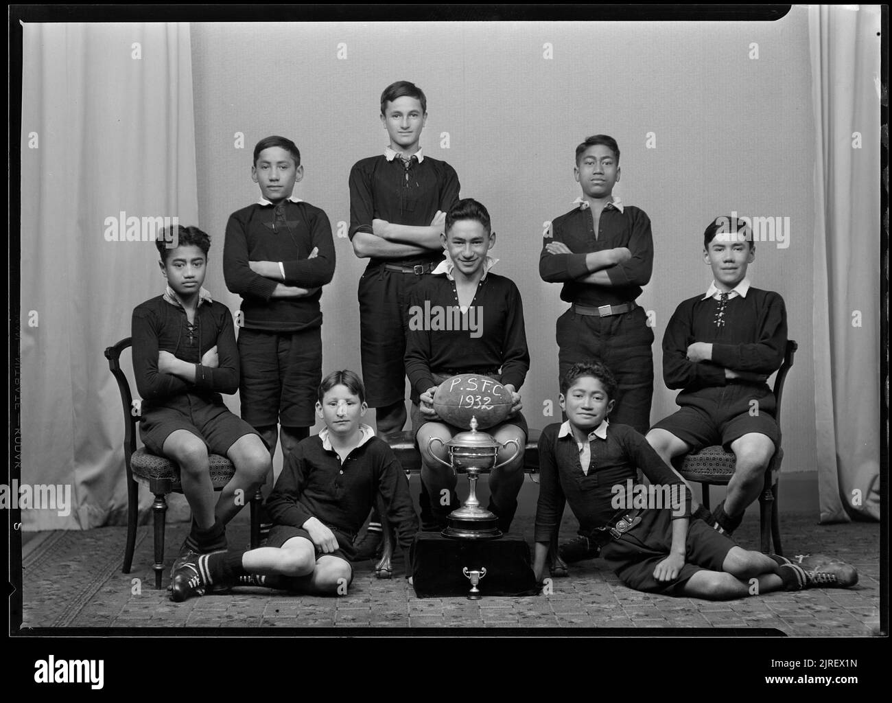 Pungarehu Seven Aide Team, 1932, di William Oakley. F B Collezione Butler/Crown Studios. Regalo di Frederick B Butler, 1971. Foto Stock