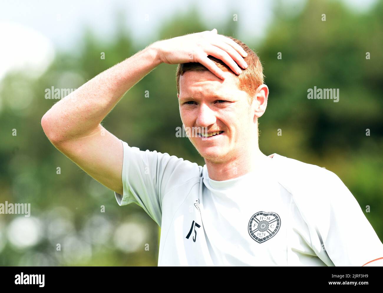 Oriam Sports Centre Edinburgh.Scotland.UK.24th ago 22 Hearts Kye Rowles sessione di formazione per il turno di play-off Europa League seconda gamba partita contro il FC Zurigo. Credit: eric mccowat/Alamy Live News Foto Stock