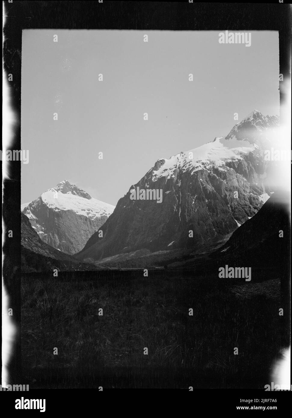 Monte Talbot e taglio trasversale, Upper Hollyford Valley, di Dr Patrick Marshall. Foto Stock