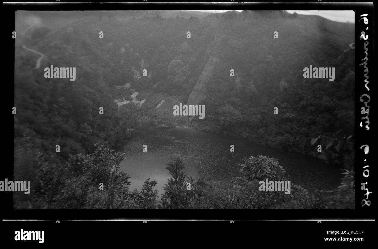 Cratere meridionale, 06 ottobre 1948, di Leslie Adkin. Foto Stock