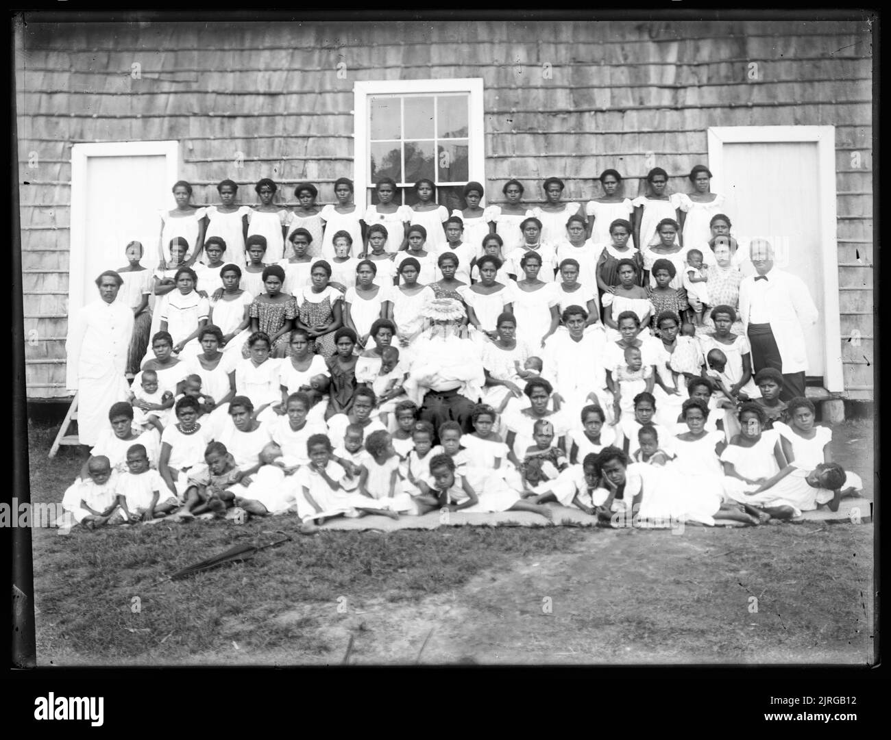 Ritratto di gruppo, 1890-1910, produttore sconosciuto. Foto Stock