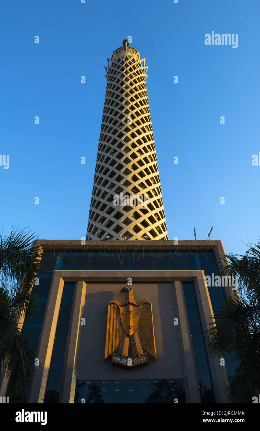 Vista dalla bassa angolazione della Torre del Cairo Foto Stock