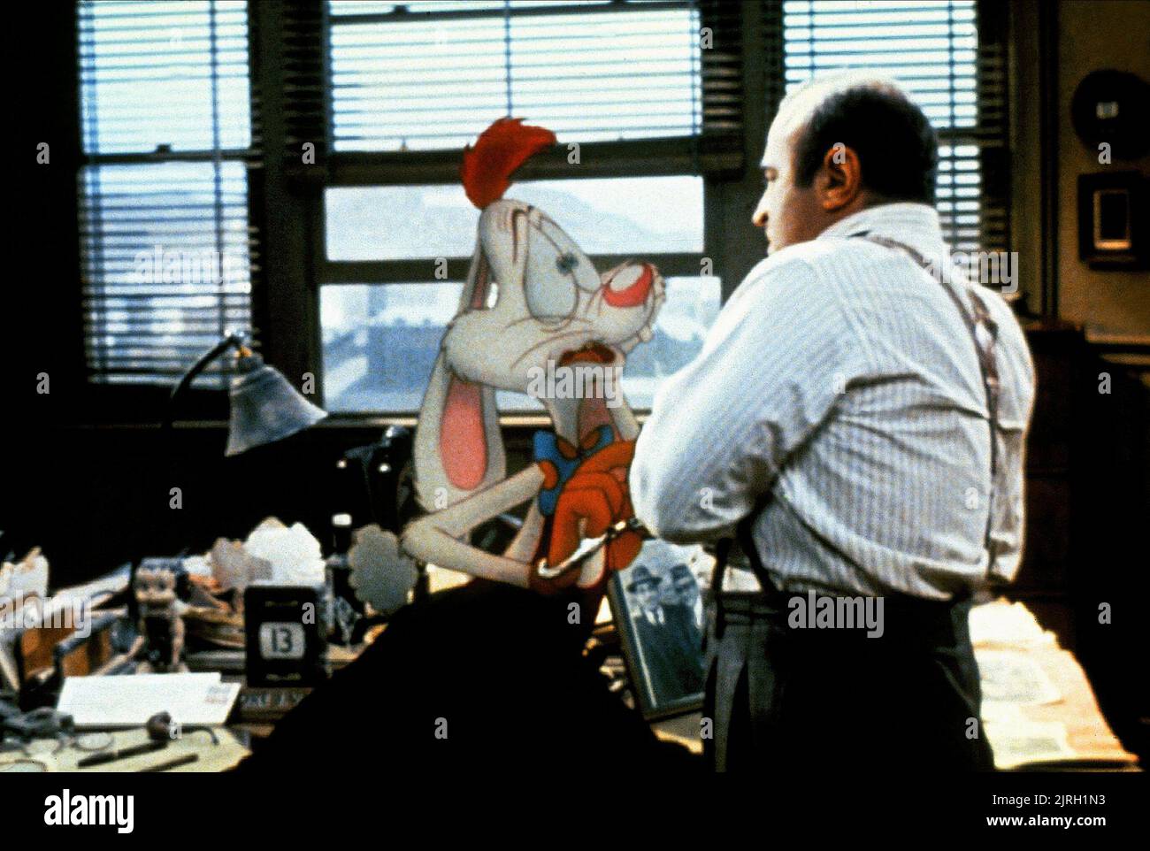 ROGER RABBIT, Bob Hoskins, Chi ha incastrato Roger Rabbit, 1988 Foto Stock