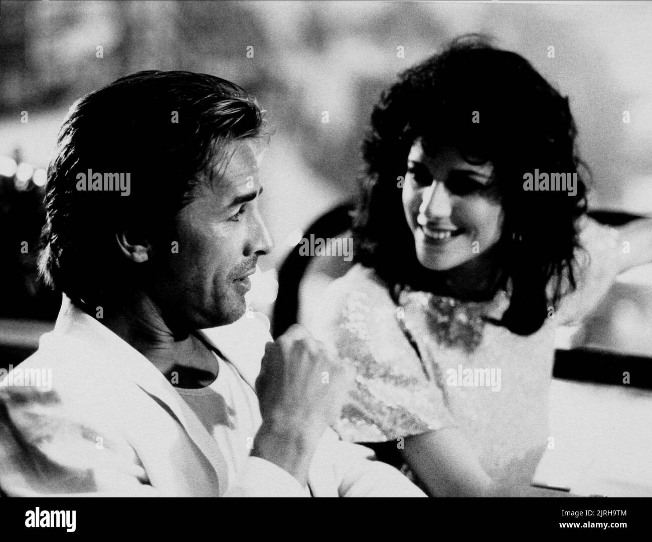 DON JOHNSON, SAUNDRA SANTIAGO, Miami Vice, 1984 Foto Stock