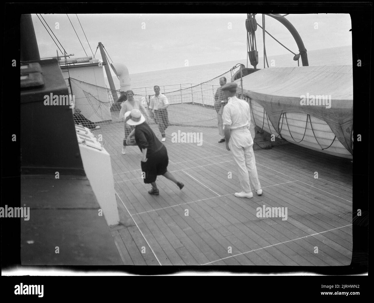 Badminton sul ponte, 1925, costruttore sconosciuto. Foto Stock