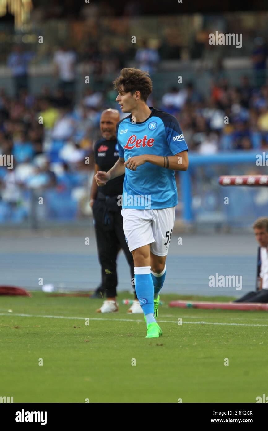 24 agosto 2022, Napoli, Campania/Napoli, Italia: Azione durante la partita di calcio tra SSC Napoli e JUVE STABIA allo STADIO DIEGO ARMANDO MARADONA di Napoli .risultato finale Napoli vs. JUVE STABIA 3-0.in foto Alessandro Zanoli, DF di SSC NAPOLI (Credit Image: © Salvatore Esposito/Pacific Press via ZUMA Press Wire) Foto Stock