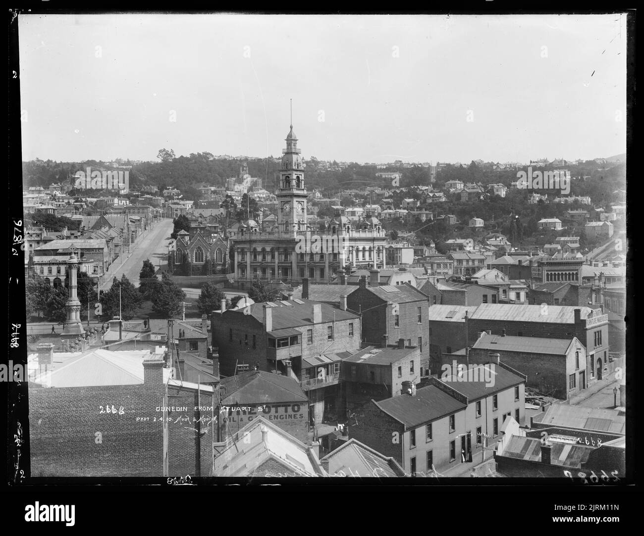 Dunedin da Stuart Street, circa 1910, Dunedin, da Muir & Moodie. Foto Stock