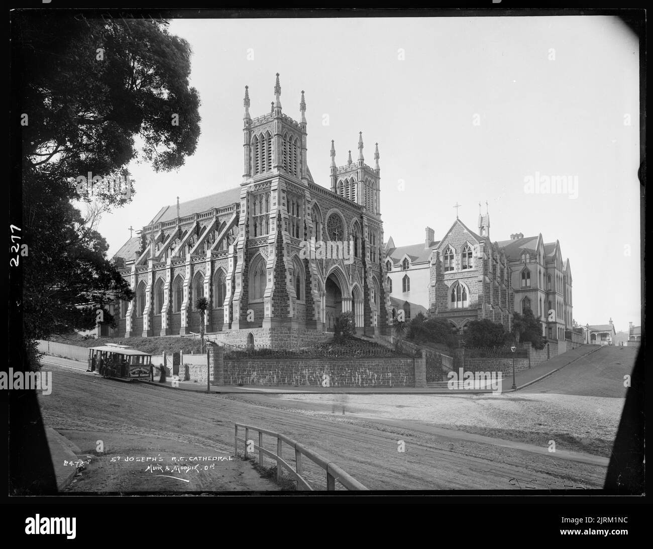 Cattedrale Cattolica Romana di San Giuseppe, Dunedin, di Muir & Moodie. Foto Stock