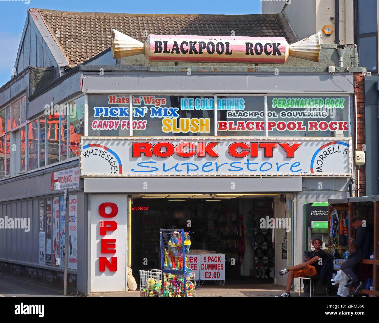 Whitesides Blackpool Rock City superstore, menta, Peardrop, anice, frutta, Fizzy Cola, Lancashire, Inghilterra, Regno Unito, FY1 Foto Stock