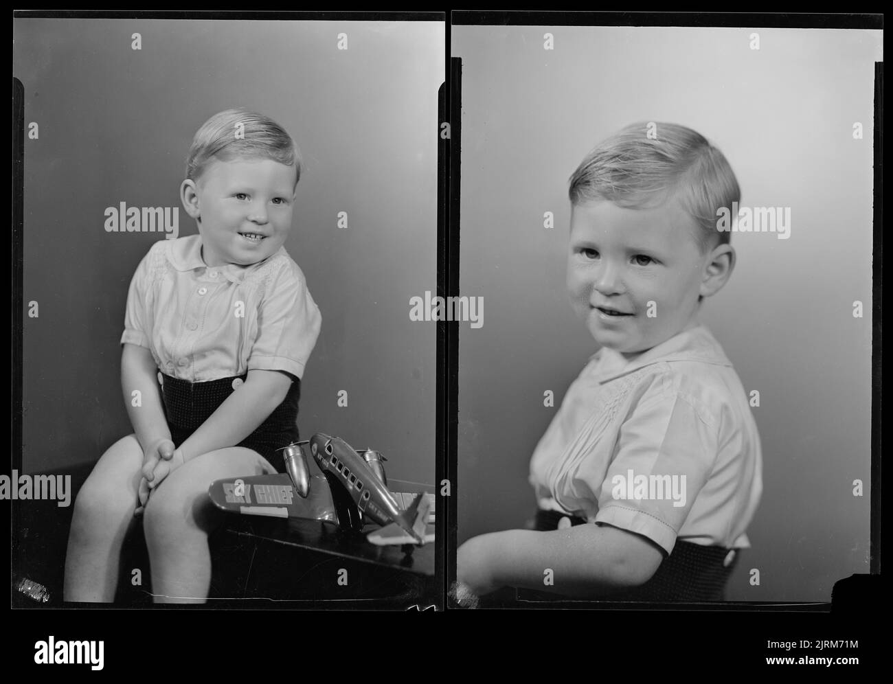 Figlio della signora McPherson-Jones, 1937, Wellington, di Spencer Digby Studios. Spencer Digby / Ronald D Woolf Collection. Regalo di Ronald Woolf, 1975. Foto Stock