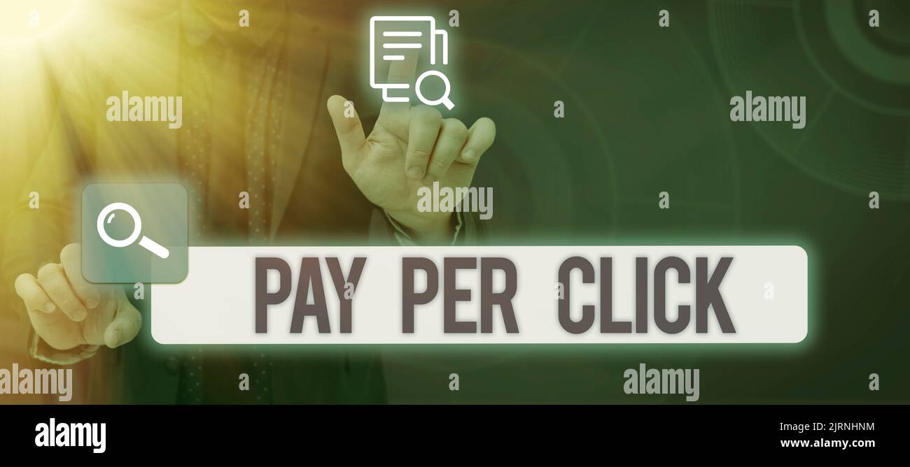 Scrittura a mano del testo paga per lo scatto. Business Concept Internet modello di pubblicità strategia di marketing motore di ricerca messaggio importante presentato su notebook Foto Stock