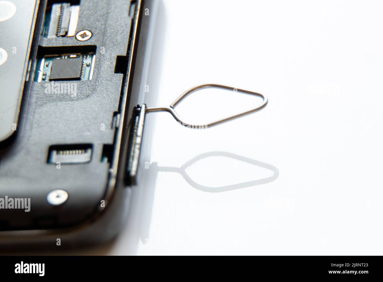 Smontaggio telefono cellulare, riparazione e manutenzione telefono, assistenza Foto Stock