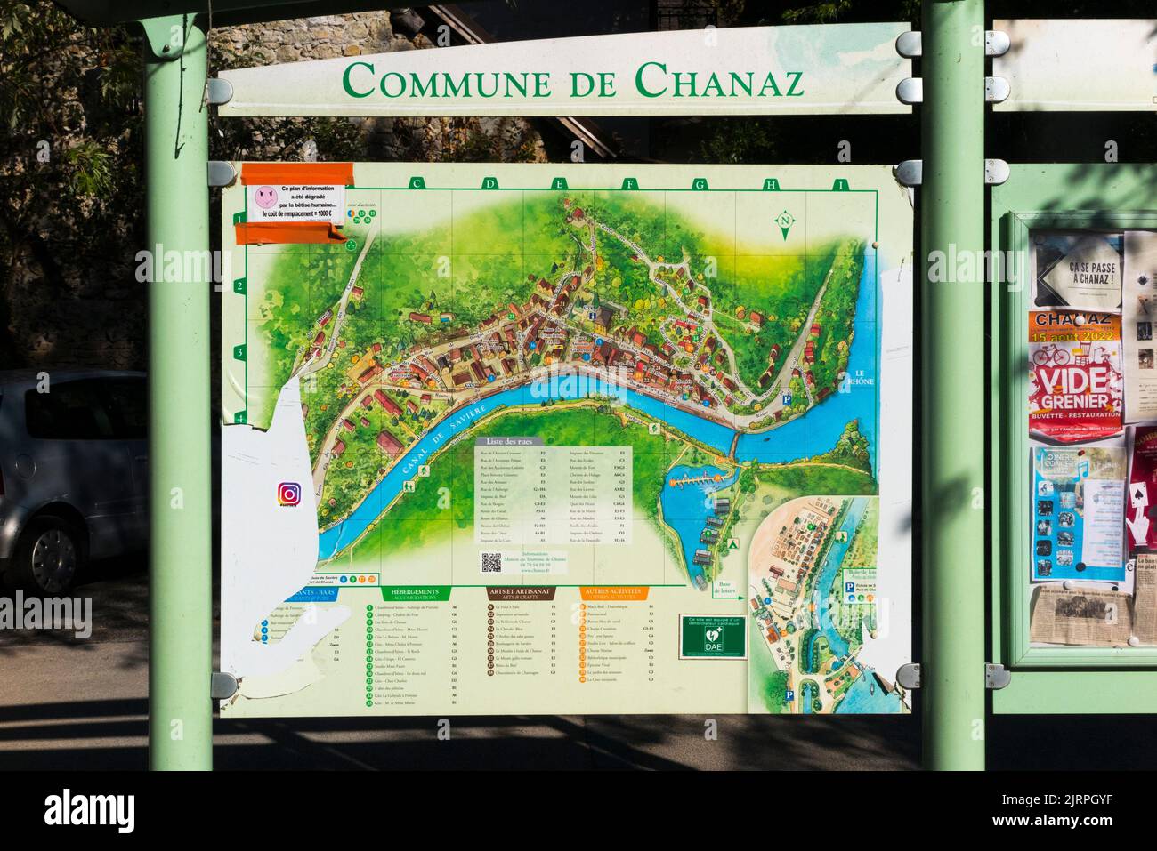 Mappa dei visitatori per informazioni turistiche a Chanaz; comune francese nel dipartimento della Savoia nella regione Auvergne-Rhône-Alpes nel sud-est della Francia. (131) Foto Stock