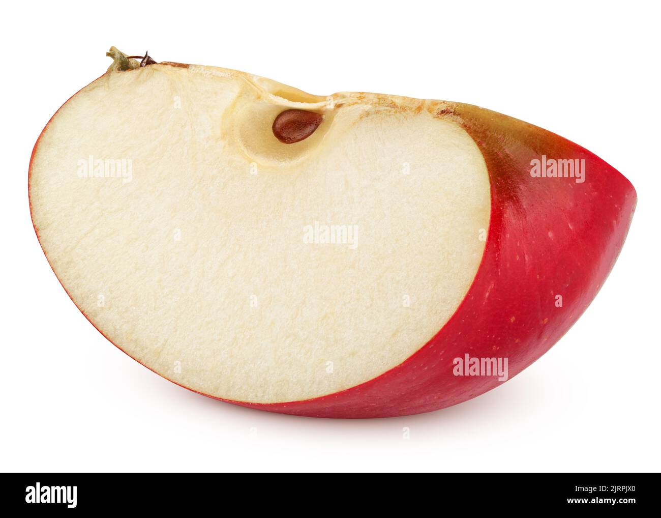 Fetta di mela rossa isolata su sfondo bianco, tracciato di ritaglio, profondità di campo completa Foto Stock