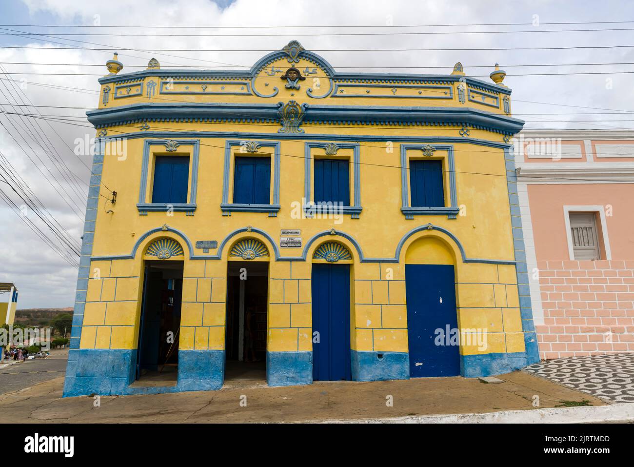Sao Joao do Cariri, Paraíba, Brasile il 04 dicembre 2018. Case tipiche della regione di Cariri con influenze di architettura moresca. Foto Stock