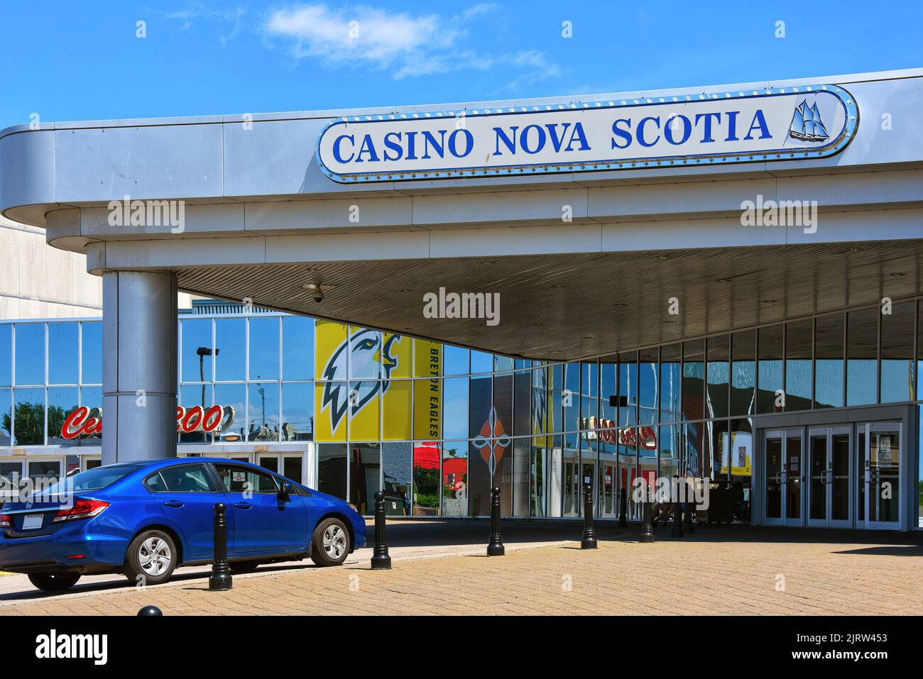 Sydney, Canada - 6 agosto 2022: Casino Nova Scotia Sydney casino, una sorella dell'altro NS casino in Halifax. Ha aperto in 1995 ed è stato costruito un Foto Stock