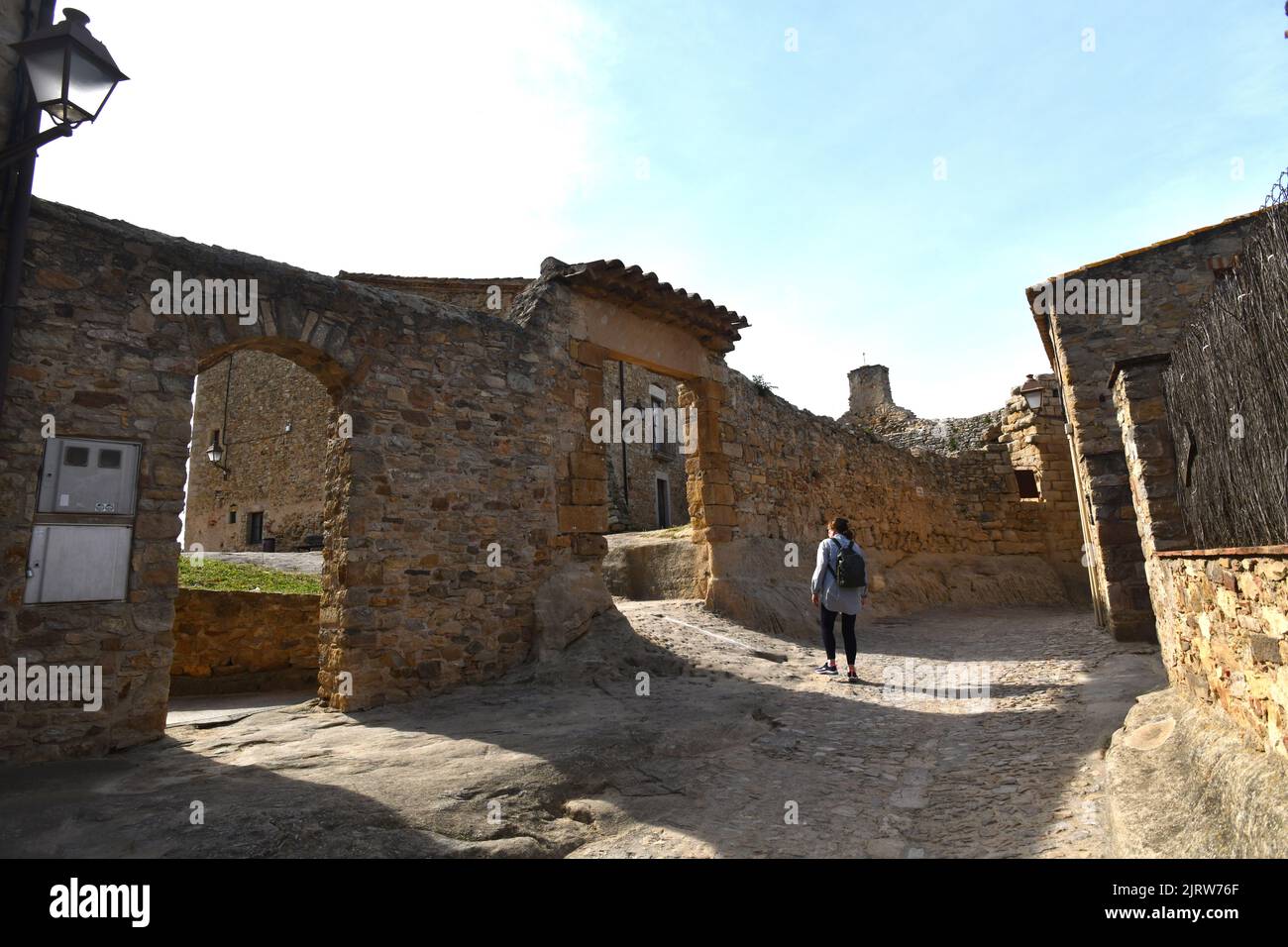 Borgo medievale Peratallada, Catalogna, Spagna Foto Stock