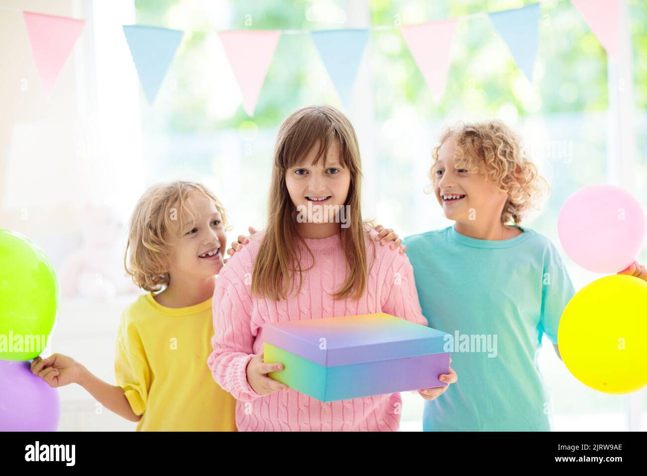 2 Banner Compleanno Personalizzati Arcobaleno | Con Nome Ed Età | Per Interni E Esterni | Decorazioni Festa Bambini - 6