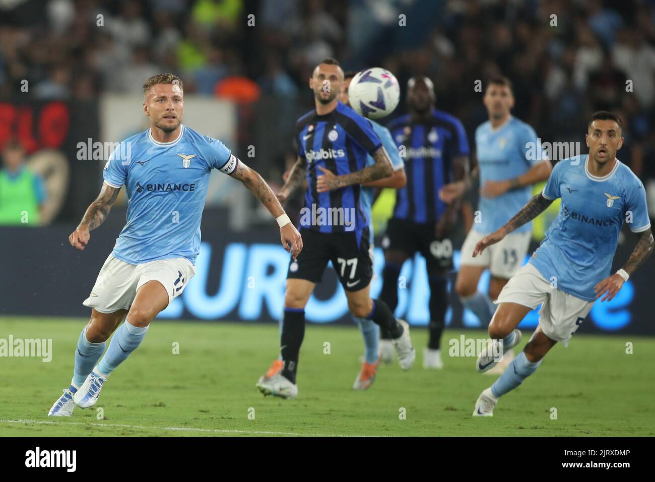 Roma, Italia. 26th ago, 2022. ROMA, Italia - 22.08.2022: Ciro IMmobile (Lazio) in azione durante la TIM Serie Italiana Una partita di calcio tra SS Lazio vs FC Inter Milan allo stadio Olimpico di Roma. Credit: Independent Photo Agency/Alamy Live News Foto Stock