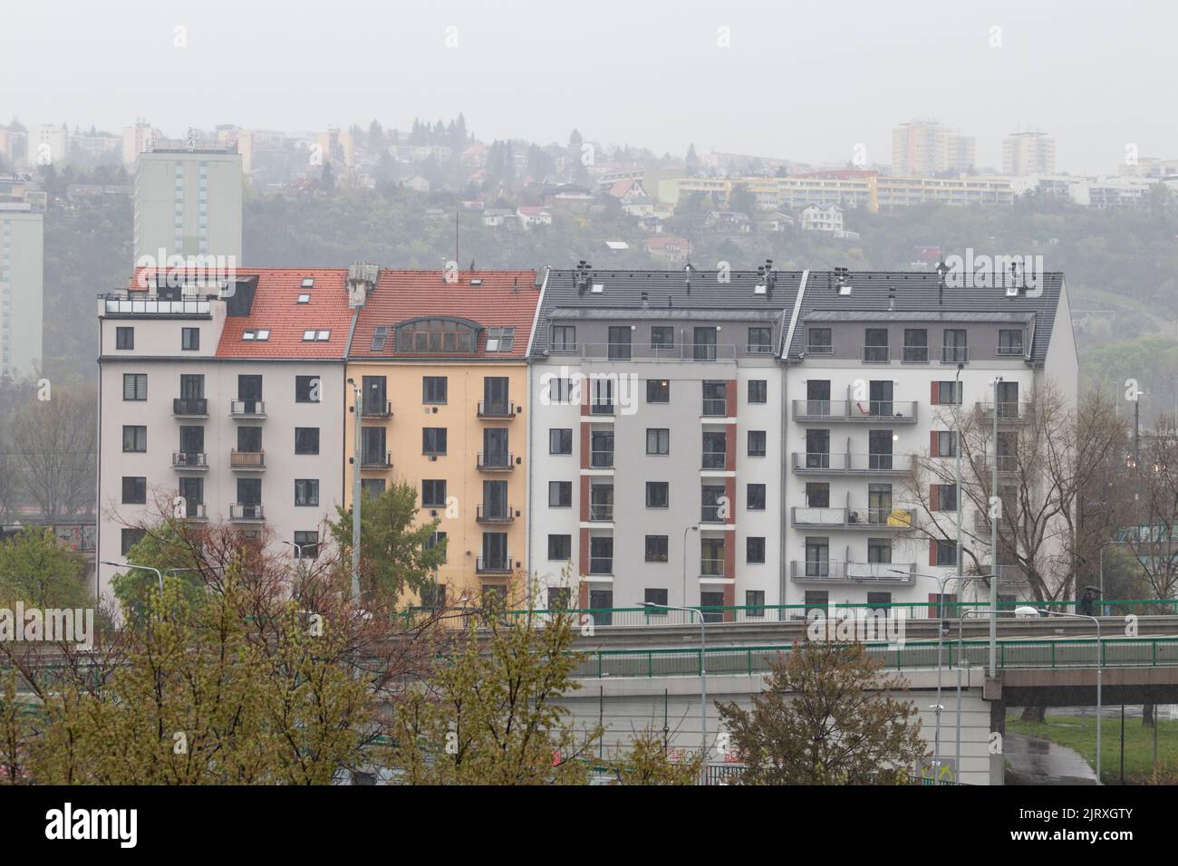 Vista parziale degli edifici residenziali della Repubblica Ceca. Foto Stock