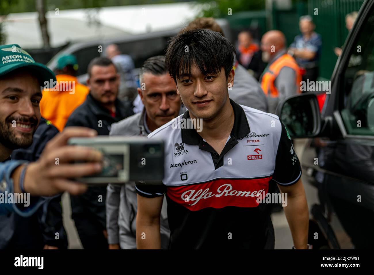 Stavelot, Belgio, 26th ago 2022, Zhou Guanyu, dalla Cina compete per l'Alfa Romeo Racing. Prova, 14° round del campionato di Formula 1 2022. Credit: Michael Potts/Alamy Live News Foto Stock