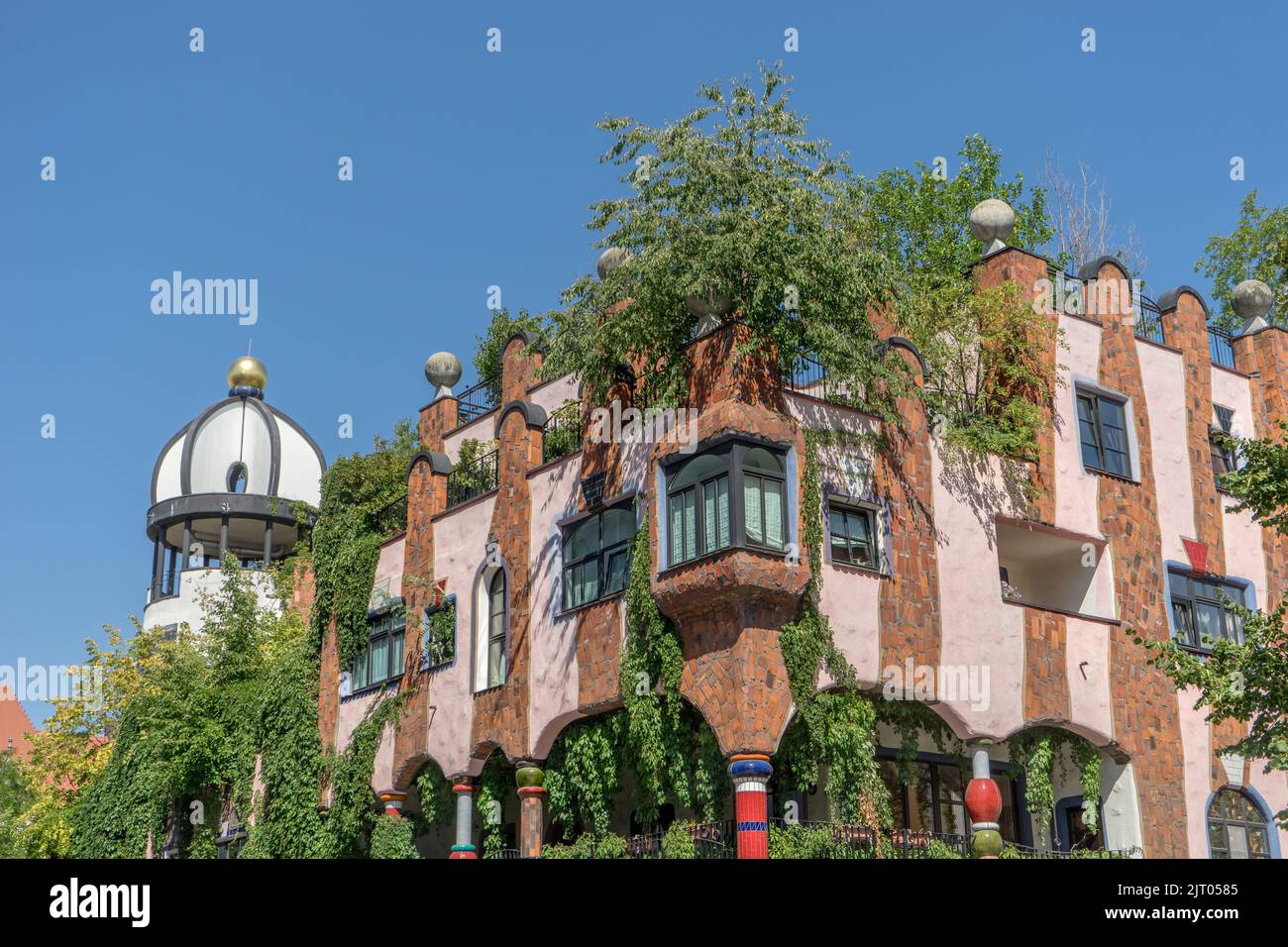 Dettaglio della Casa Hundertwasser “Cittadella Verde” a Magdeburgo, Sassonia-Anhalt, Germania Foto Stock