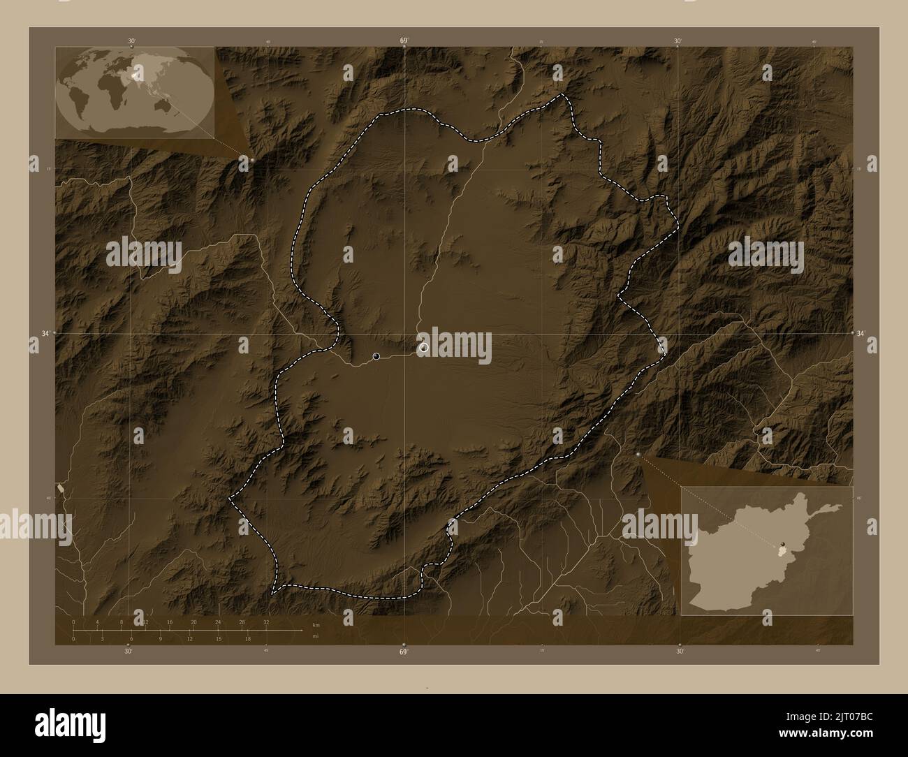 Logar, provincia dell'Afghanistan. Mappa dell'altitudine colorata in tonalità seppia con laghi e fiumi. Posizioni delle principali città della regione. Angolo ausiliario Foto Stock