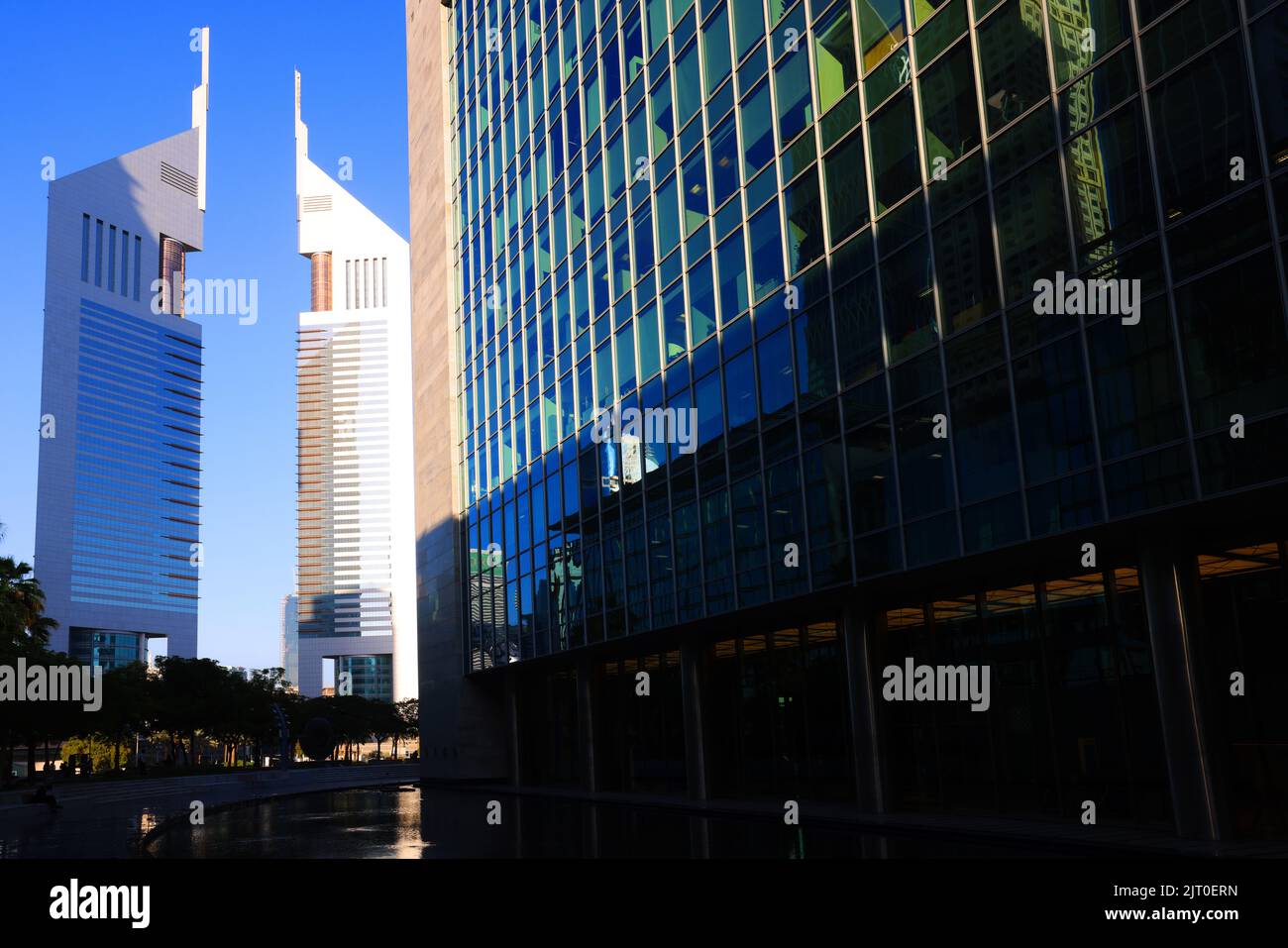 Panorama, Dubai, Wolkenkratzer, , moderne Architektur, Atemberaubende Aussicht auf die Skyline mit Hochhäuser, Skyscraper, Alberghi in Finanzzentrum Foto Stock