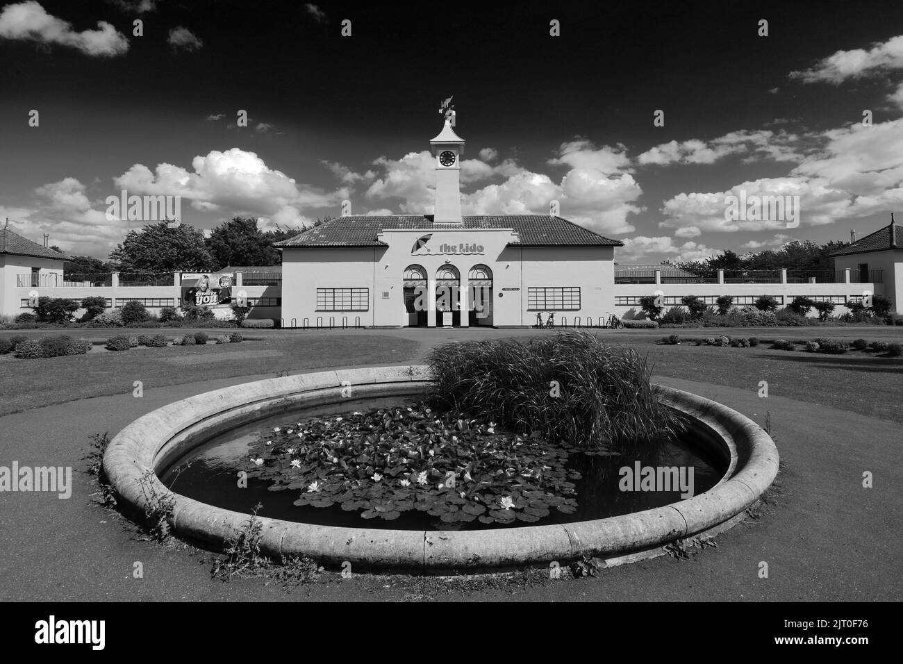 Il Lido piscina, Peterborough City; Cambridgeshire; Inghilterra; Regno Unito Foto Stock