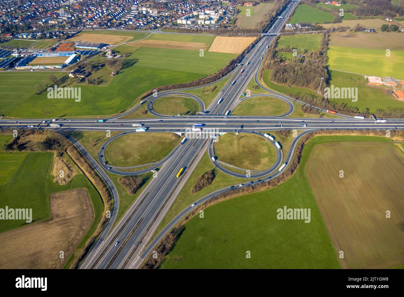 Fotografia aerea, svincolo autostradale Lotte/Osnabrück, superstrada A1 e superstrada A30, Lotte, Tecklenburger Land, Renania settentrionale-Vestfalia, Germania, superstrada, ecc. Foto Stock