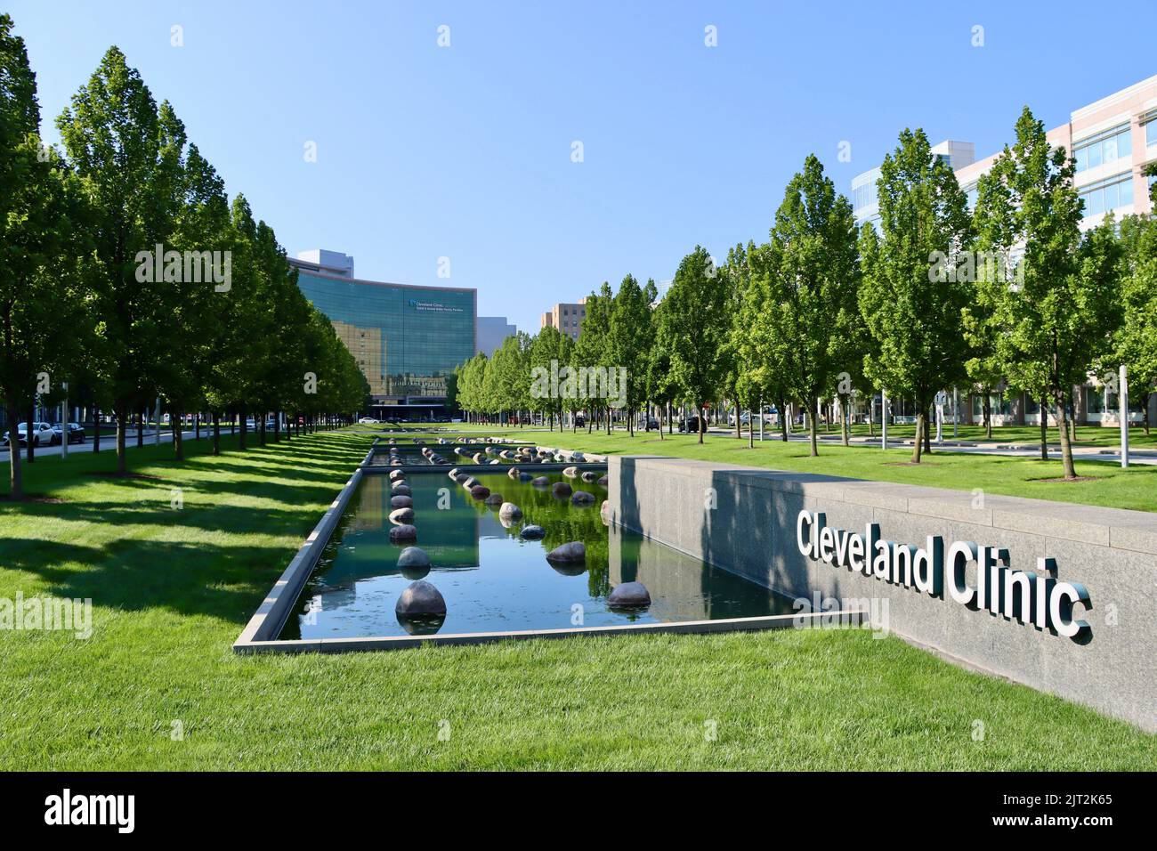 Cleveland Clinic ingresso principale a East 93rd strada da Chester Avenue Foto Stock