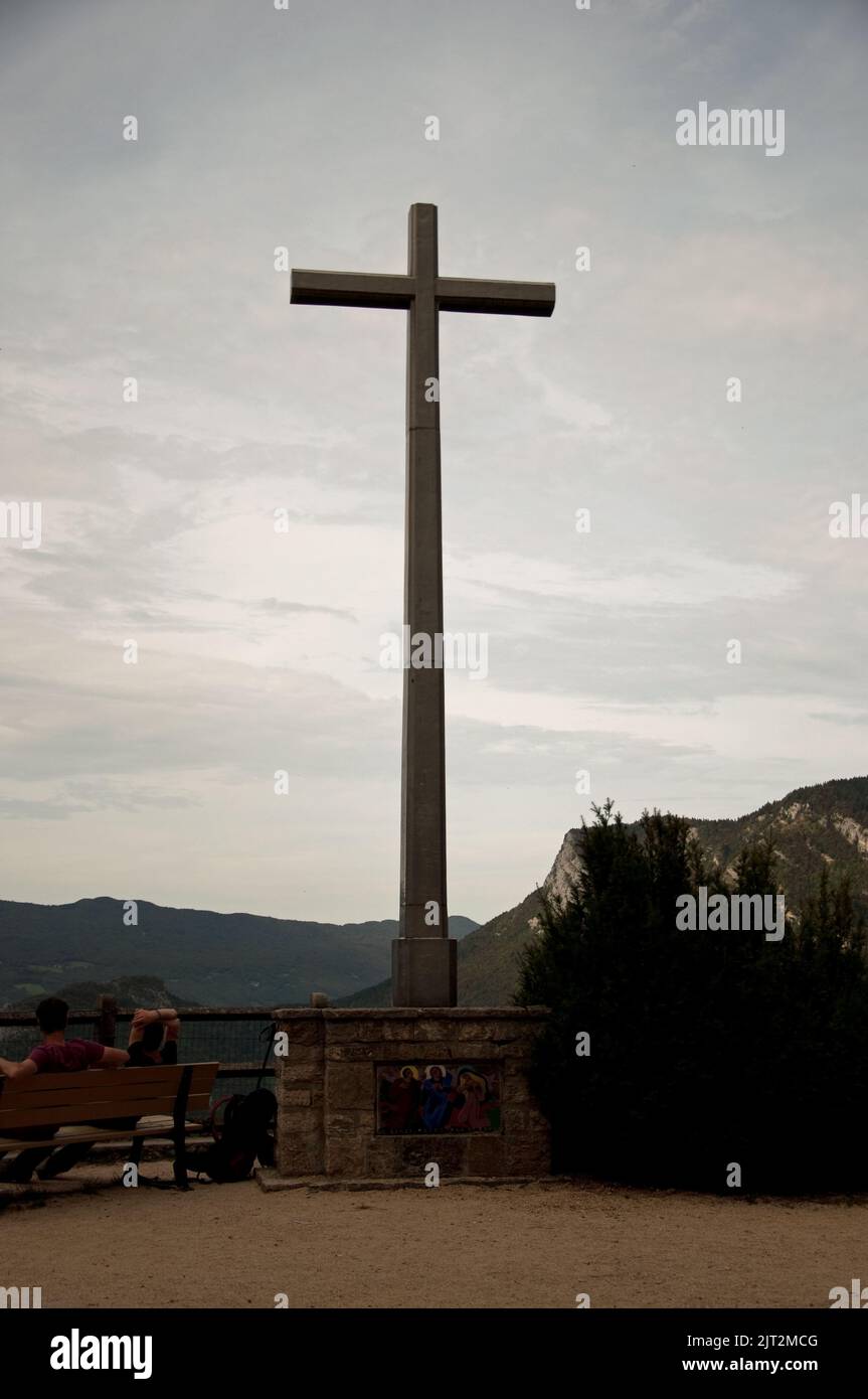 Monumento ai combattenti della resistenza che sono morti nella seconda guerra mondiale, Vercors, Isere, Rodano Alpi, Francia Foto Stock