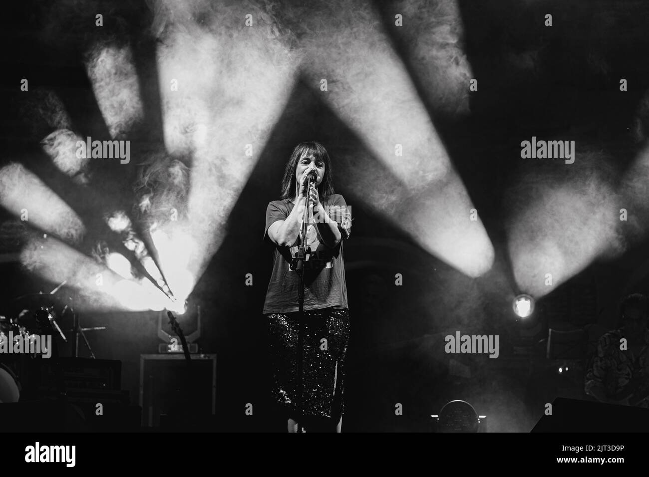 Mantova, Italia. 27th agosto 2022. Carmen Consoli, cantatrice italiana durante il suo concerto dal vivo a Mantova, presso Esedra Palazzo te, per il suo tour estivo 2022 Foto Stock