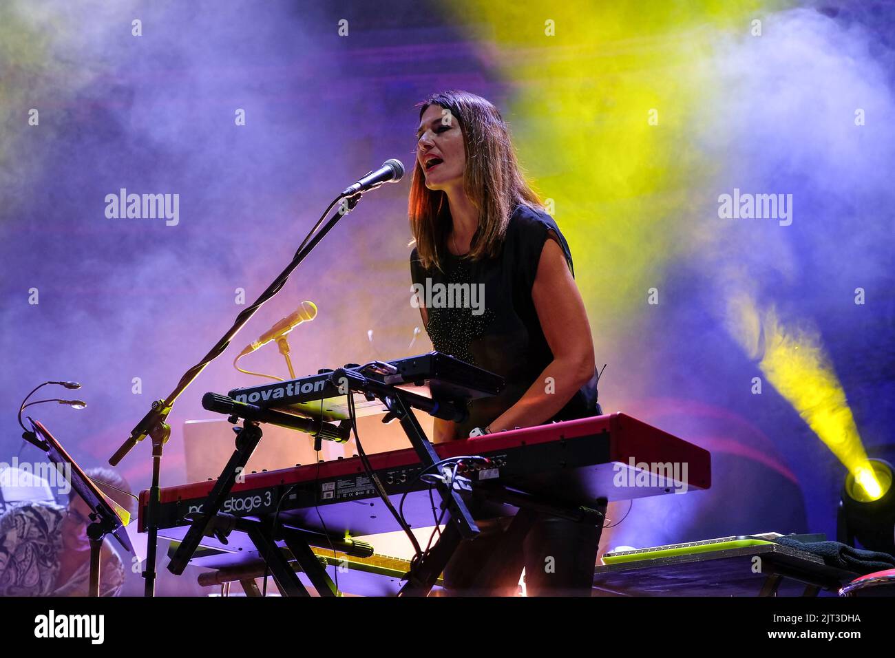 Mantova, Italia. 27th agosto 2022. Carmen Consoli, cantatrice italiana durante il suo concerto dal vivo a Mantova, presso Esedra Palazzo te, per il suo tour estivo 2022 Foto Stock