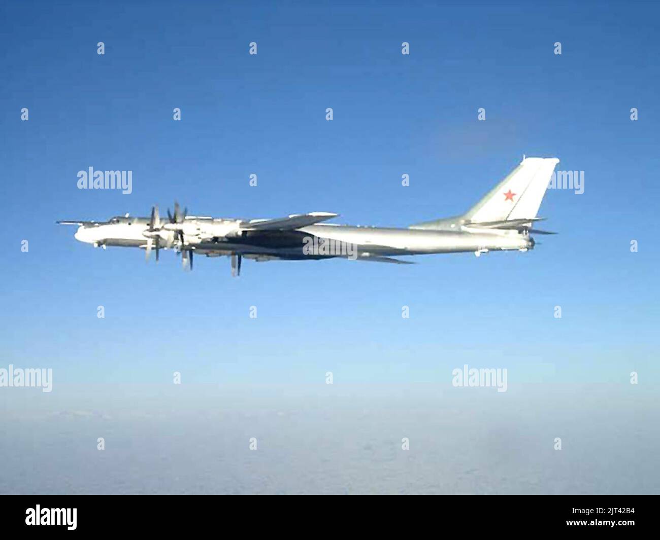 Tupolev Tu-95 sud del Giappone 2008-02-09. Foto Stock