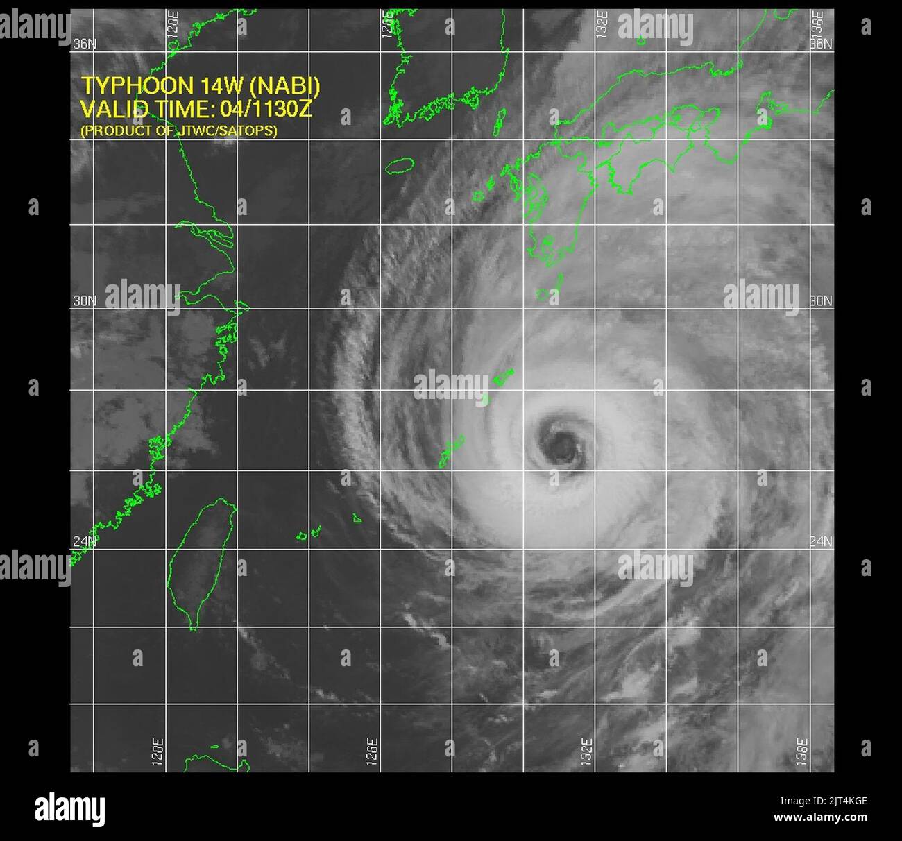 Typhoon 14W (Nabi) 2005-09-04-12-30-05. Foto Stock