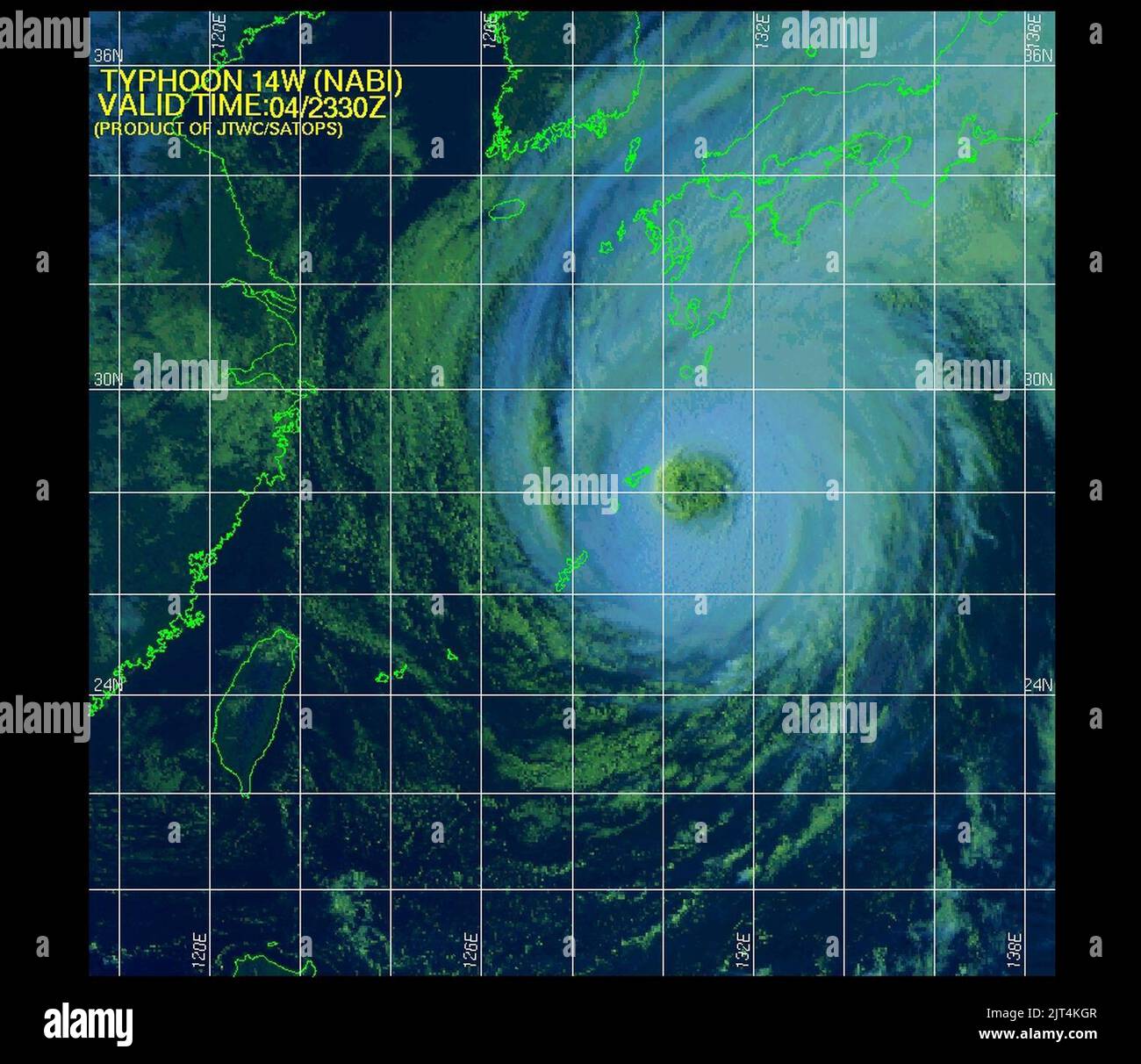 Typhoon 14W (Nabi) 2005-09-04-23-30. Foto Stock