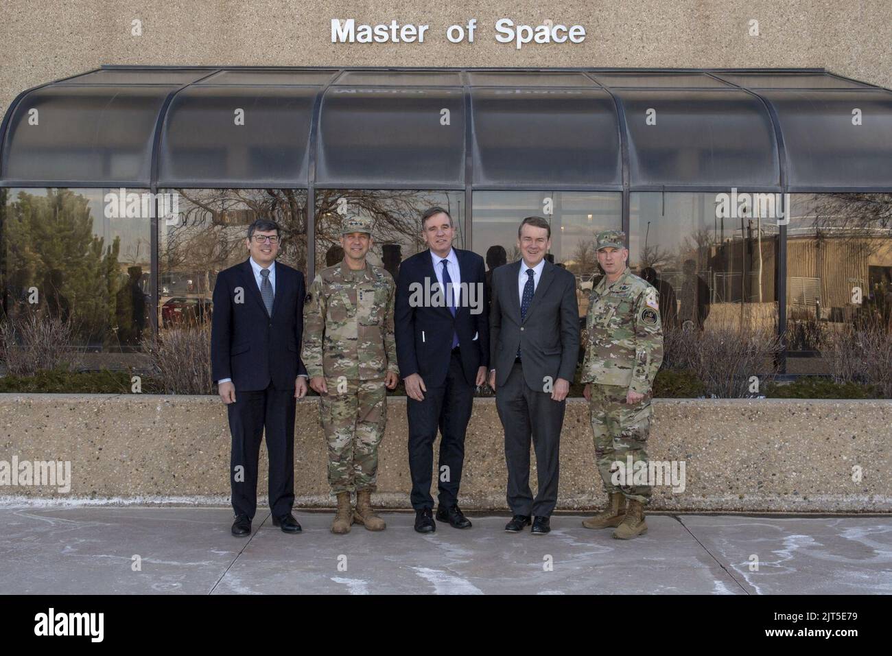 Il comando spaziale degli Stati Uniti, JTF-SD ospita i membri del Congresso del Comitato di intelligence del Senato. Foto Stock
