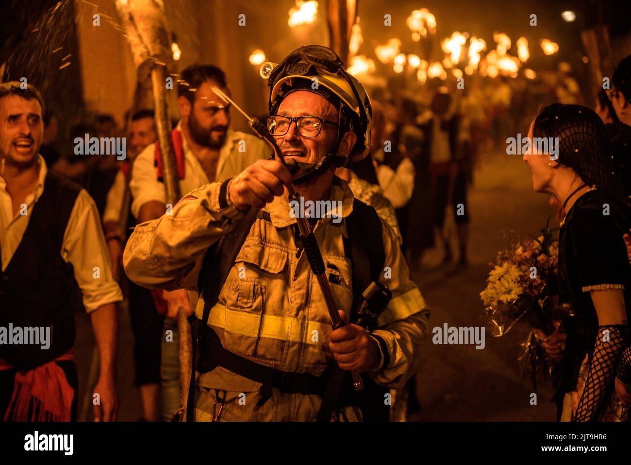 Festival della discesa fiaccolata a la Pobla de Segur in onore della Vergine di Ribera, patrimonio immateriale dell'UNESCO nei Pirenei (Catalogna Spagna) Foto Stock