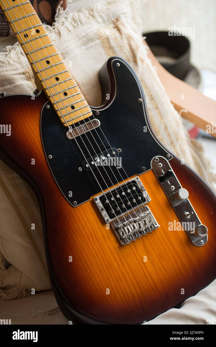 Parafango telecaster Modern Player, 3 pick up, humbucker Foto Stock