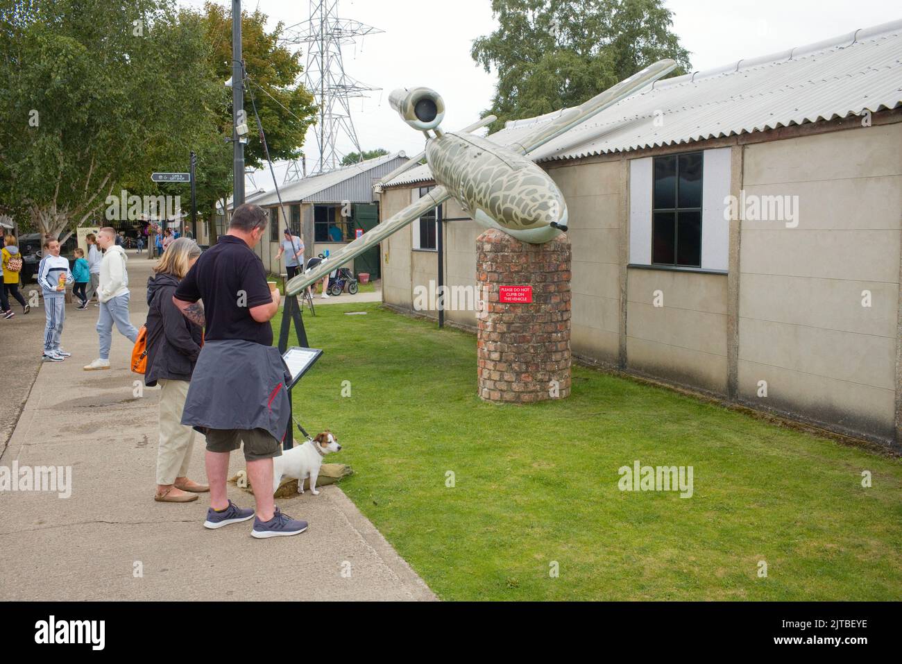 Una bomba tedesca di doodlebug della seconda guerra mondiale al museo Eden Camp nello Yorkshire Foto Stock