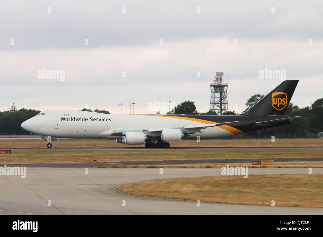 UPS, Boeing 747 N632UP, in partenza dall'aeroporto Stansted di Londra, Stansted, Essex, Regno Unito Foto Stock
